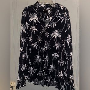 large black w/ palm trees button up